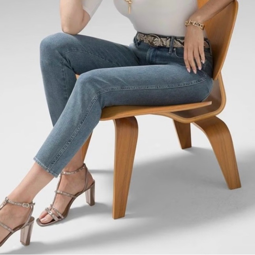 WHBM HR Sculpt Straight Jeans Grotto Vintage Wash NWT 2P